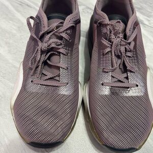 Women’s Nike Mauve Mesh Lace-Up Sneakers